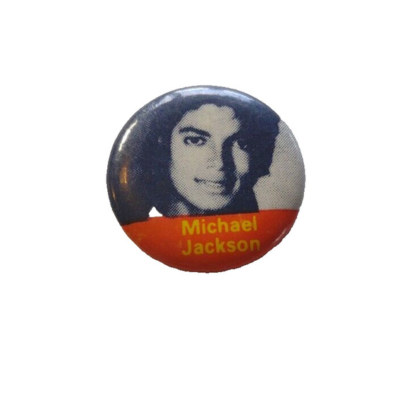 Michael Jackson Pin Badge Vintage Button Pinback King Of Pop SMALL Close Up - Picture 1 of 3